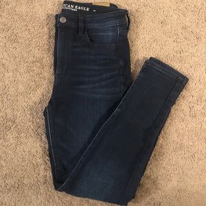 American Eagle Dark Wash Jeans Size 8